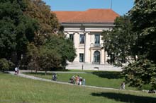 Prinz-Carl-Palais