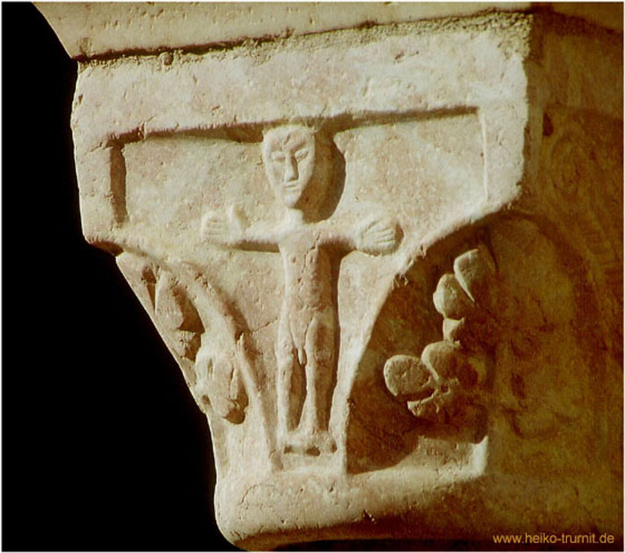 628.Kapitell St. Genis d.F