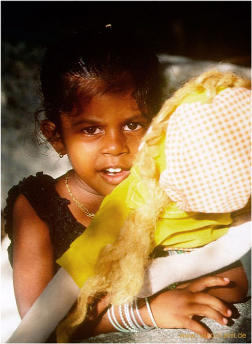 Maedchen auf Guraidhoo