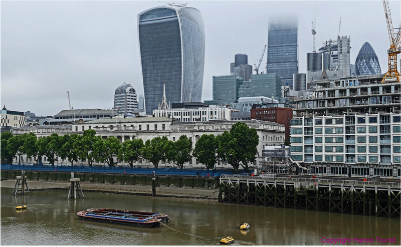 122.WalkieTalkie, Gurke
